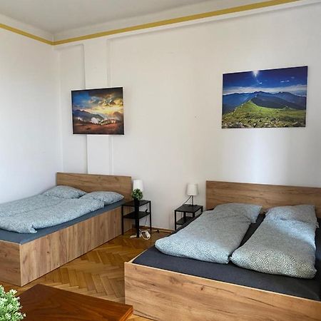Vintage Rooms In Old Town Krakow Bagian luar foto
