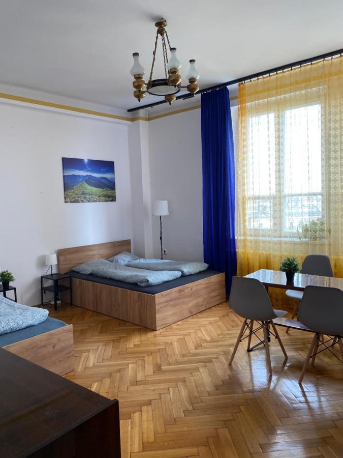 Vintage Rooms In Old Town Krakow Bagian luar foto